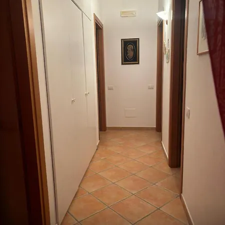 Borgo San Basilio Ulivi 1 فندق